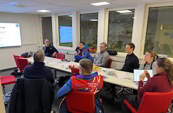 Skiklubbutvikler på besøk i Medkila skilag