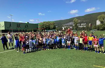 Luke 19: Fotballskoler til sommeren!