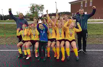 J-14 strålende fornøyde med Sandarcupen!