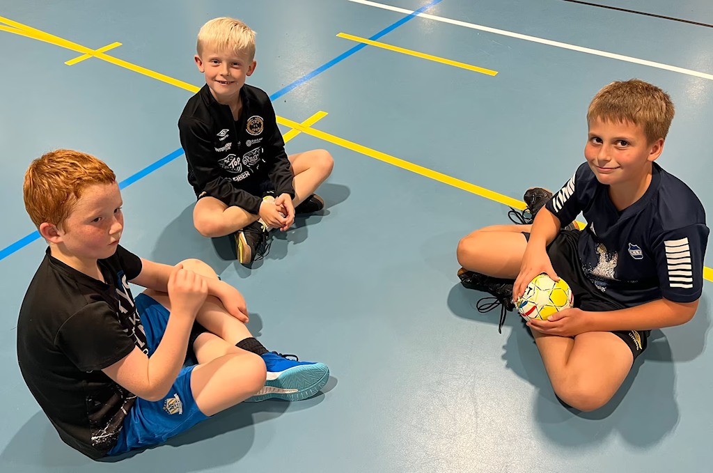 Jaran Sjøvold-Fofonka, Emil Kjebekk og Olav Kjebekk Kallhovd deltok på treningshelga i regi av Otra handball.