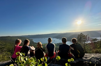 Kveldstur til Snipa, 577 m oh, med utsikt over Longerak