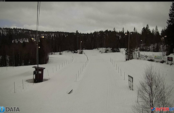 Det er mildvær og snøen tiner, ikke løypekjøring før det blir frost.