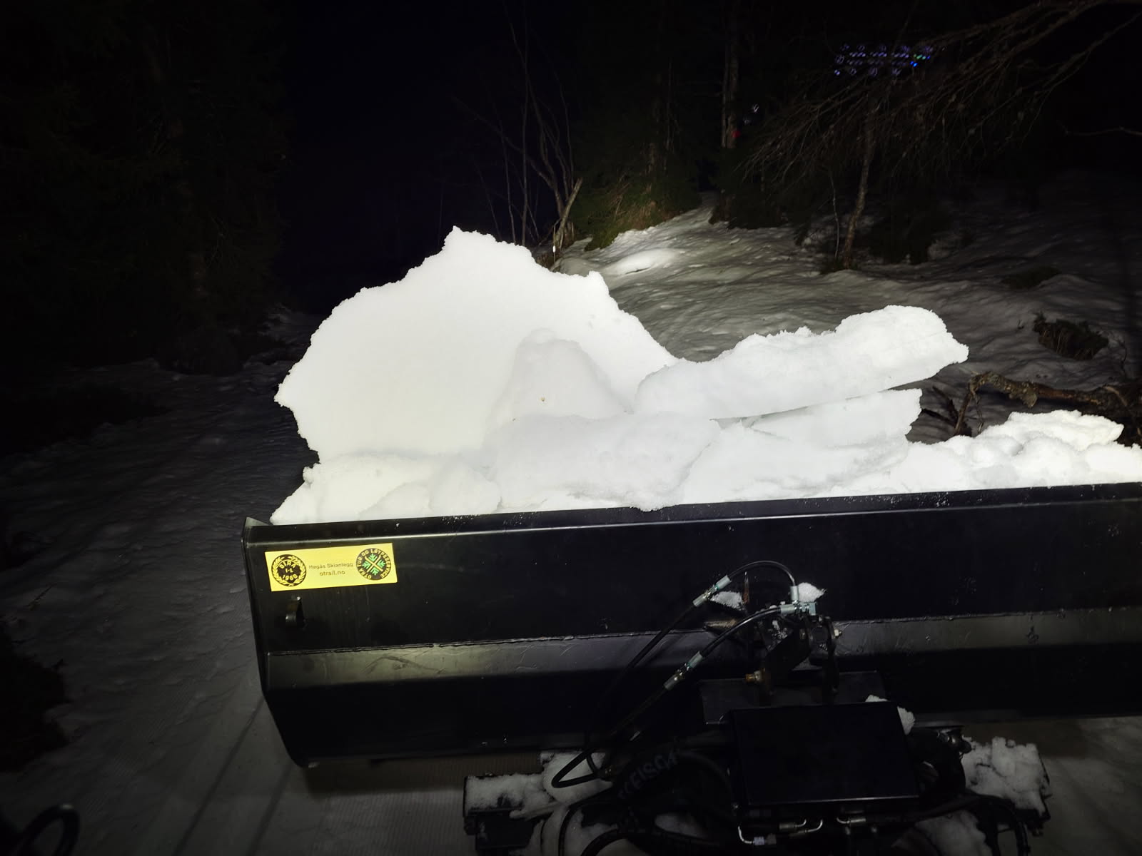 Sol og varme, snøen tiner, siste preppeturen i natt???