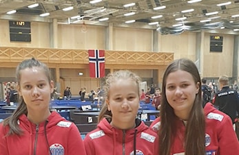 Sølv i NM jenter 15 lag!