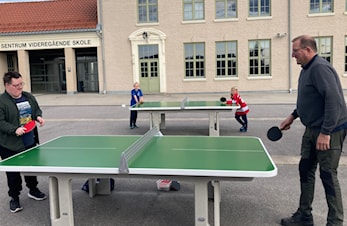Byfest med bordtennis