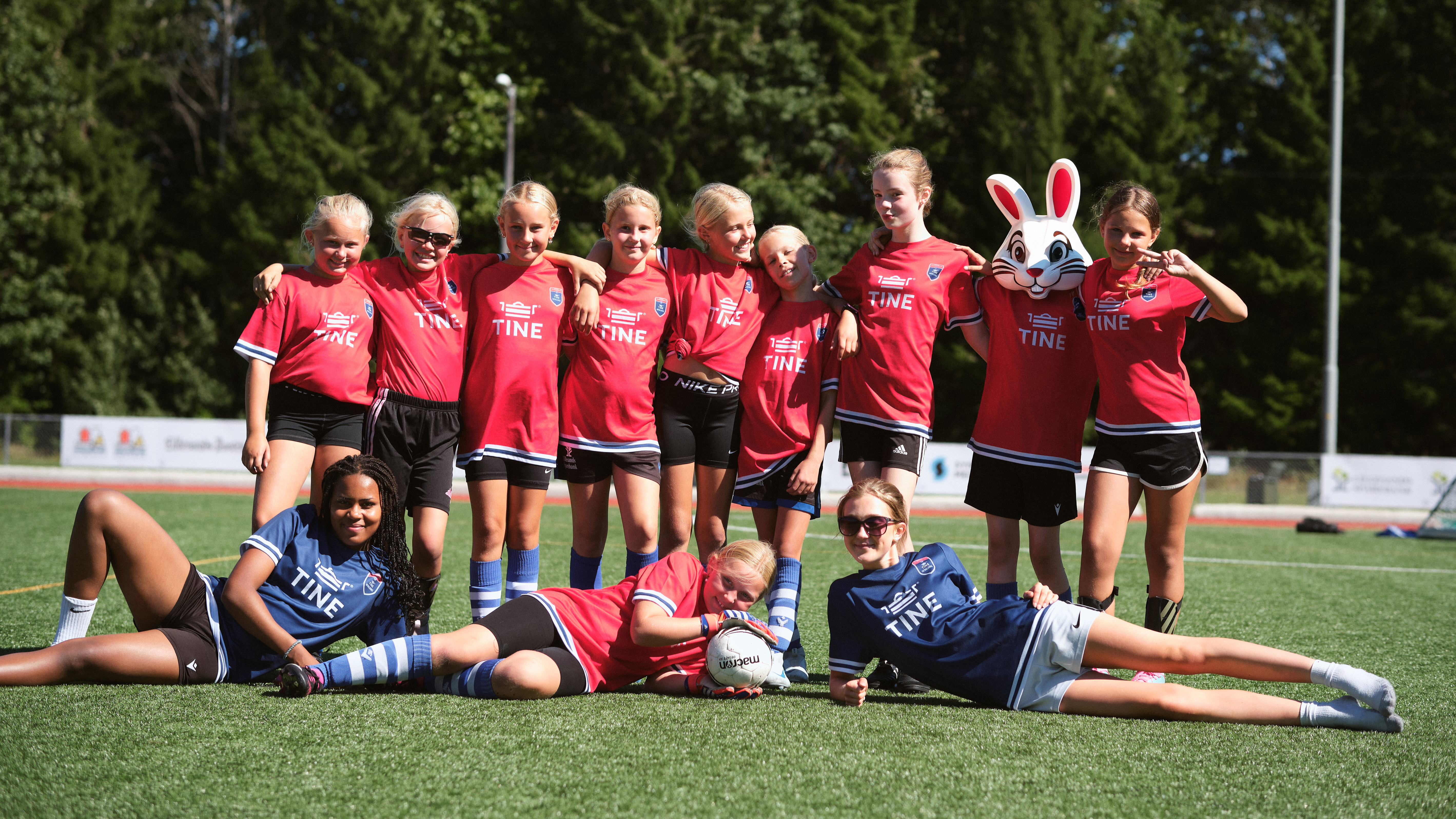 Høstens 1.klassinger - Bli med på Tine Fotballskole 