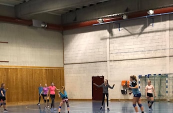 J13 i full aktivitet
