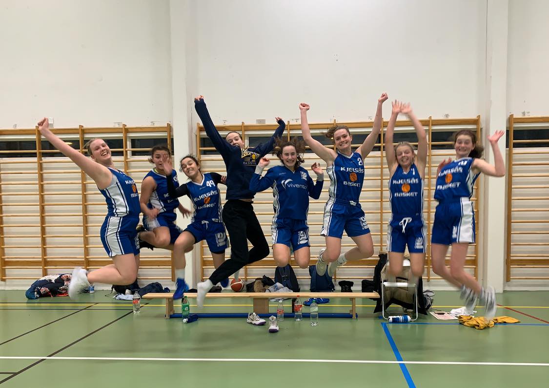 J02 - Seriemestere i 2K