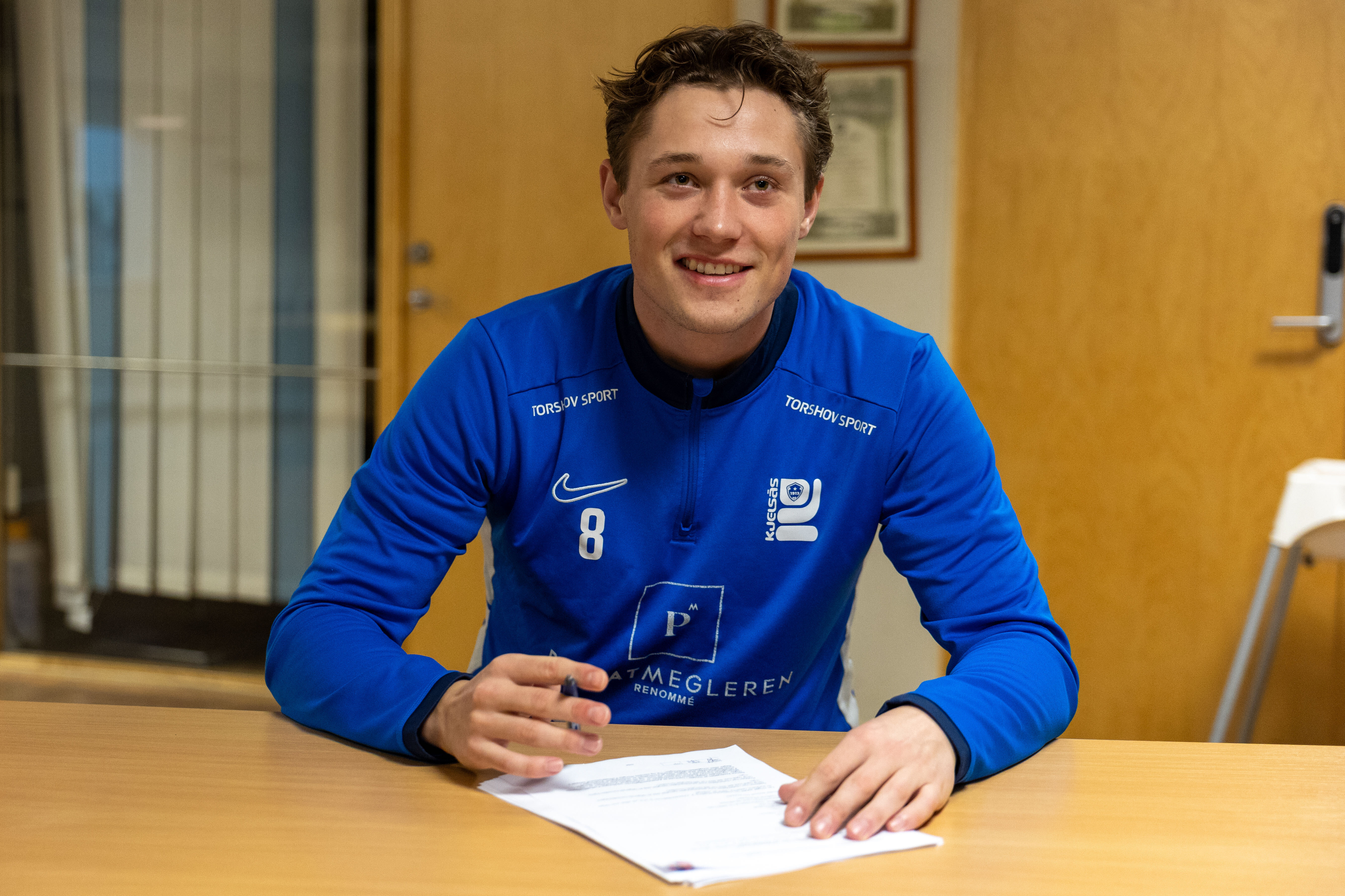 Leo Bech Hermansen forlenger ut 2027 