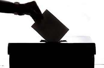 VIL DU SITTE I TURNSTYRET?