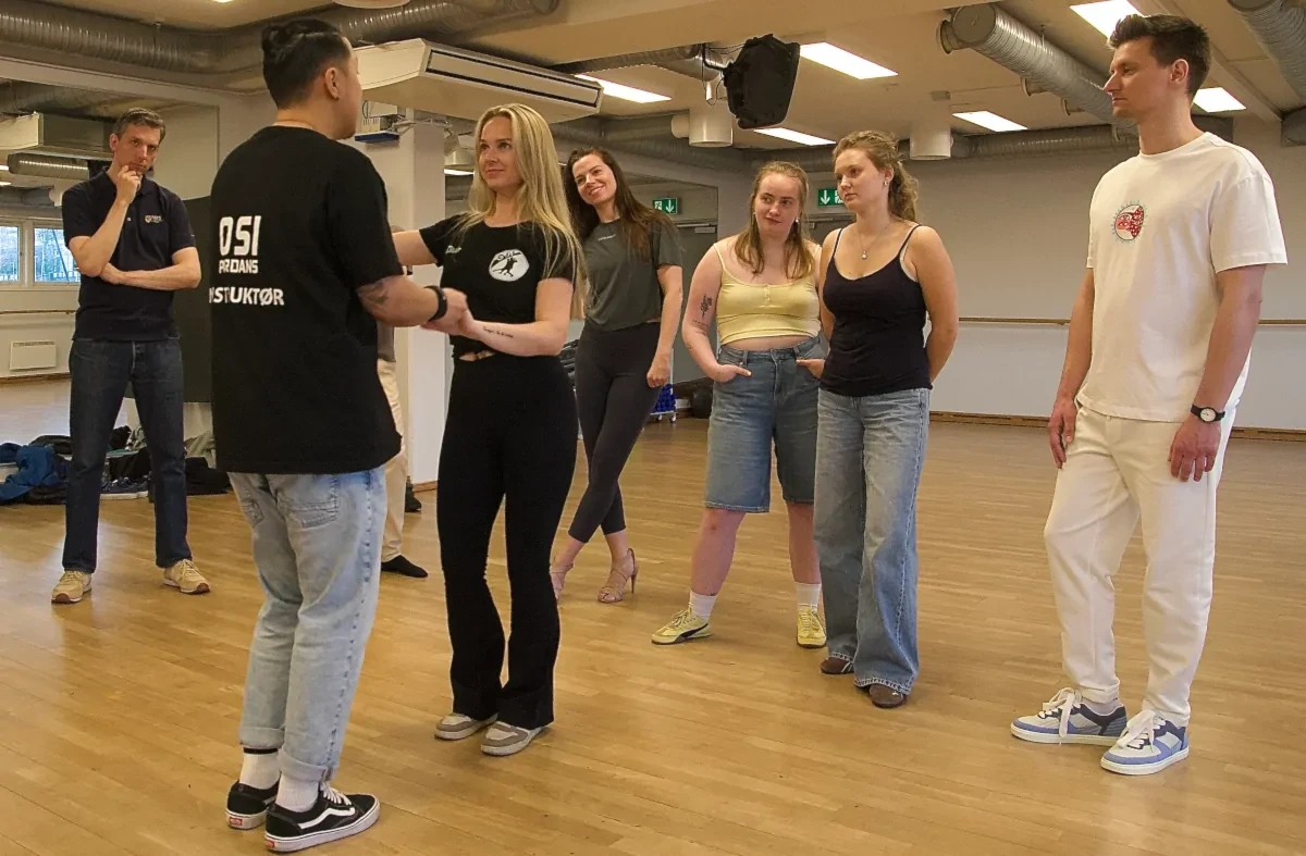 Dansekurs i bachata i Oslo hos OSI Pardans