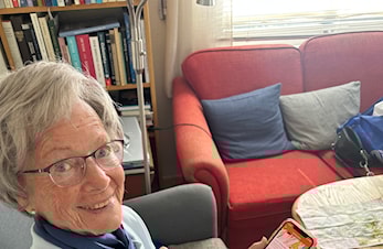 En inspirerende dame med eventyrlyst i beina