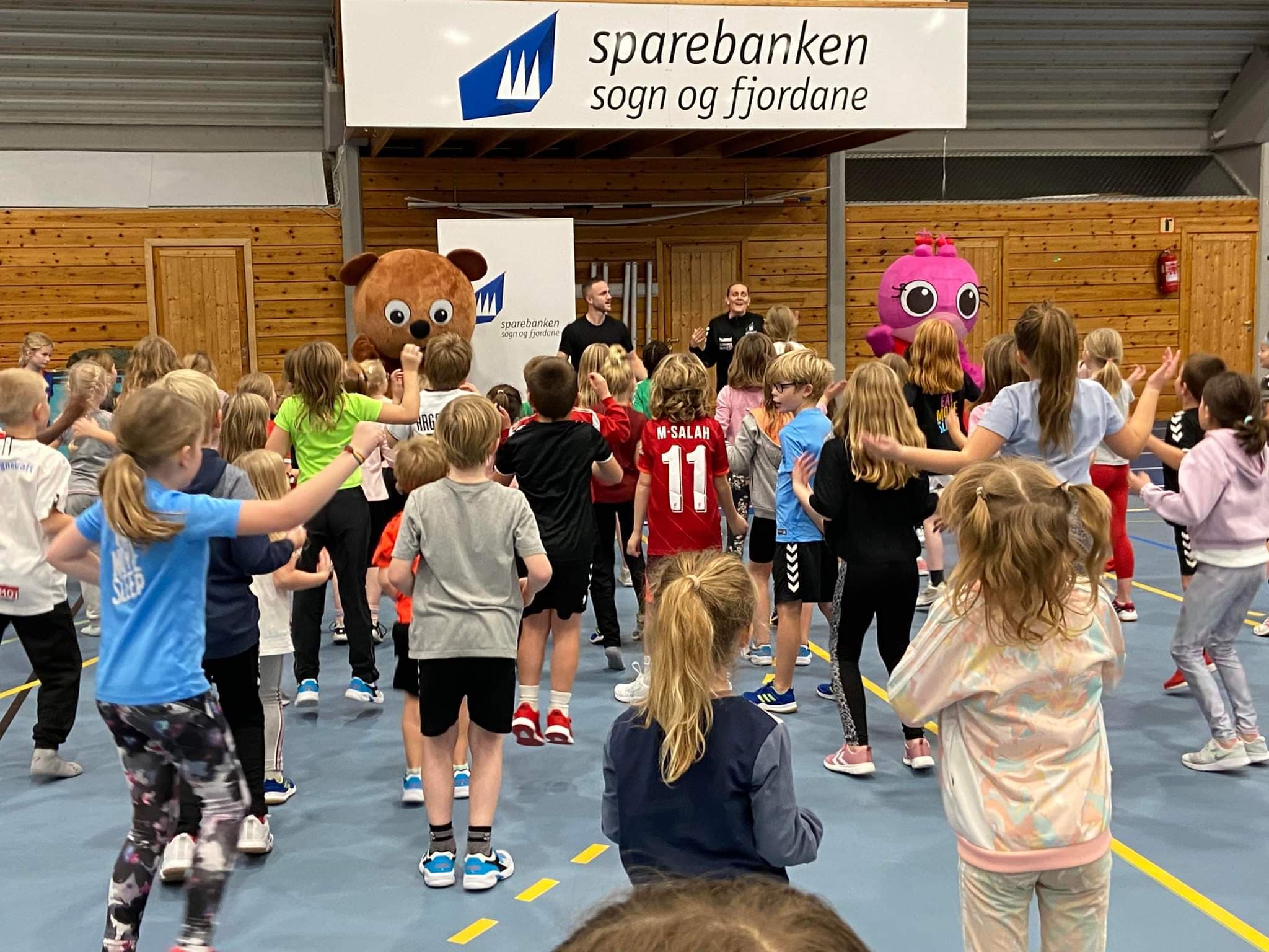 Endelig er våre yngste håndballspillere i gang med årets sesong