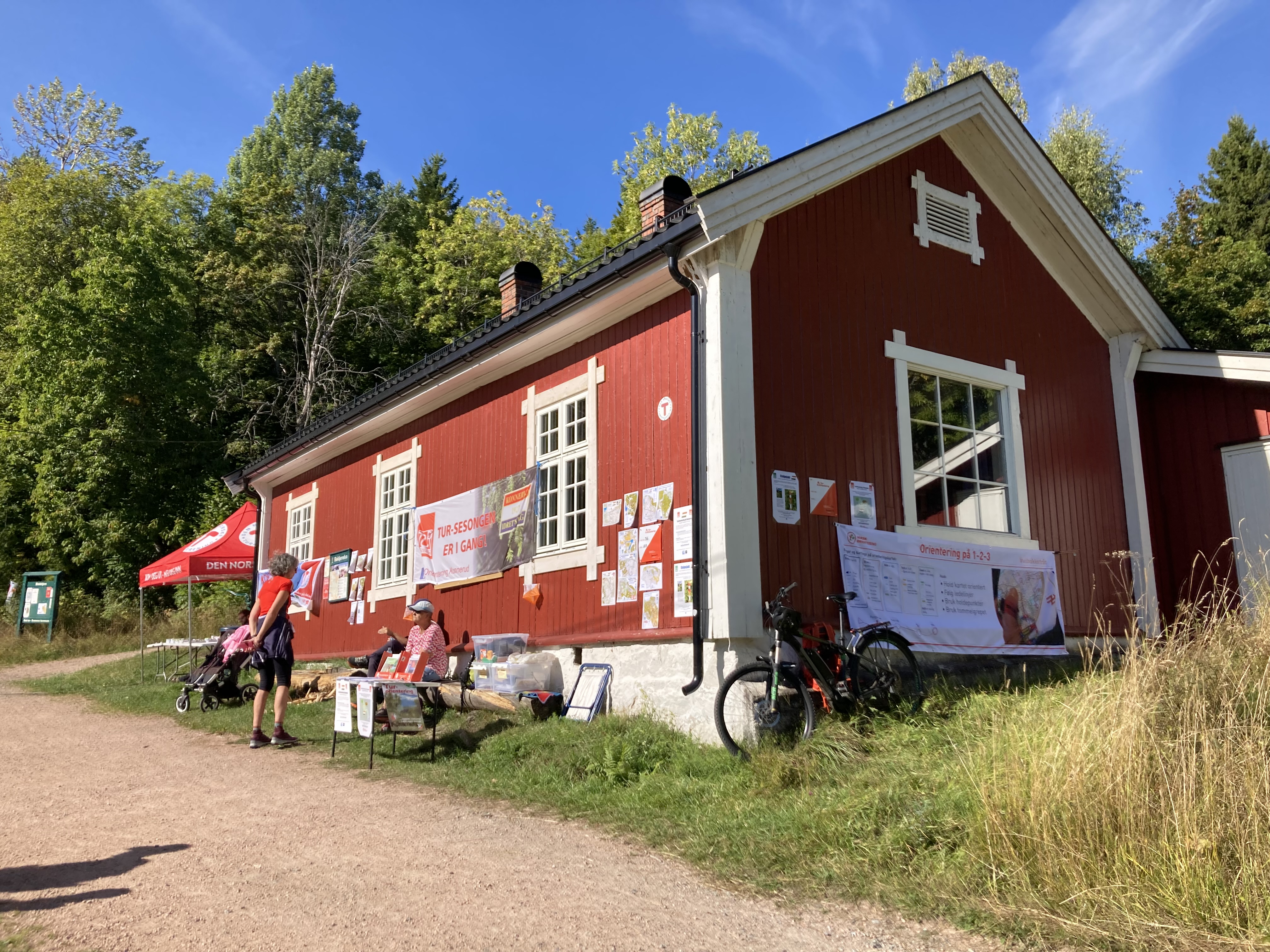 Folksomt på Blektjern