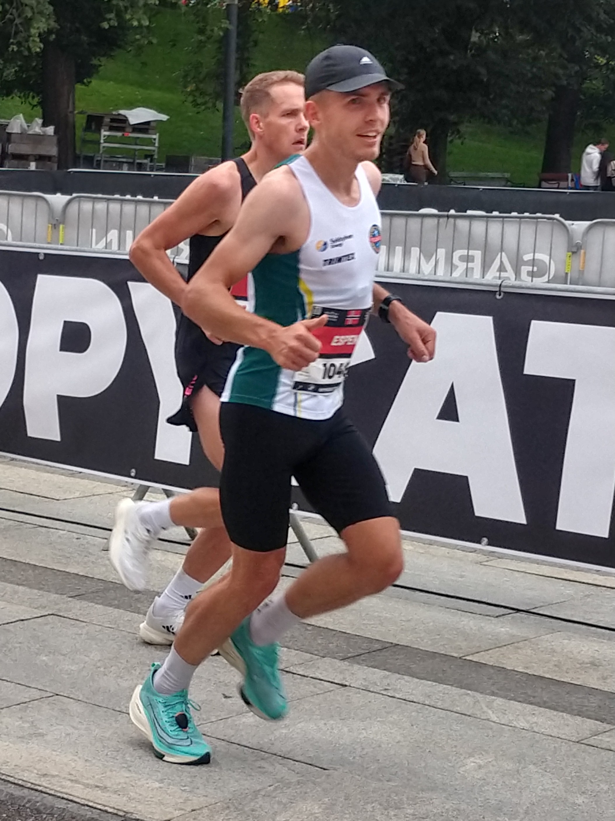 Espen halvmaraton på 1.11.24 i Berlin