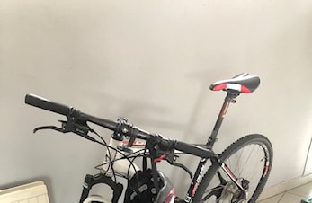 Forlatt sykkel i SIF Hallen