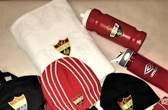 Julegaver? Vi har salg av klubbklær 2. desember kl 18-20