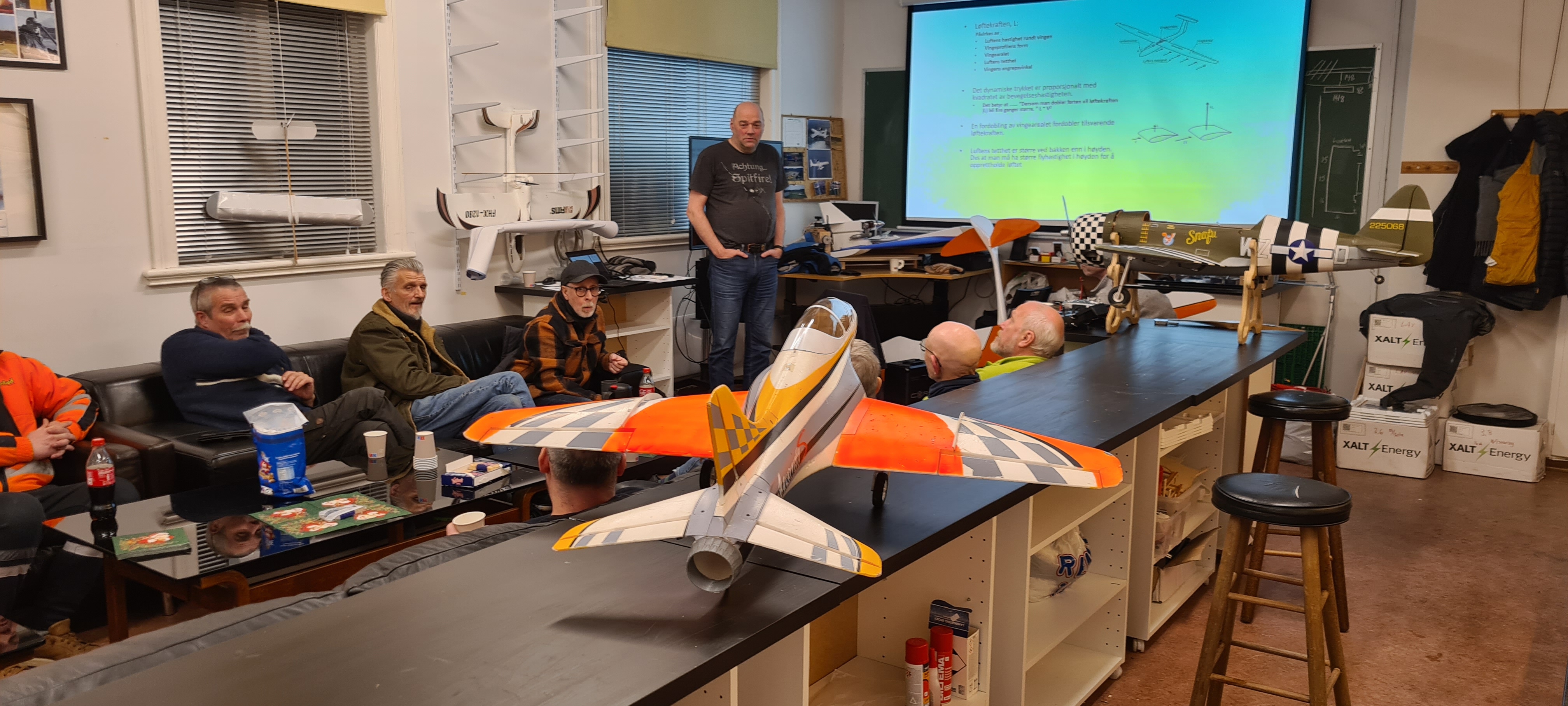 Takk til Ulf for et interresant foredrag om aerodynamikk..