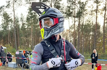 Kevin Burud på pallen i sesongens siste EM runde