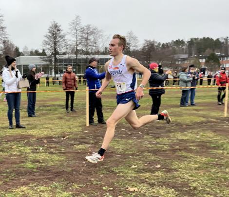 Fosser løper for medalje på NM-terrengløp i morgen!