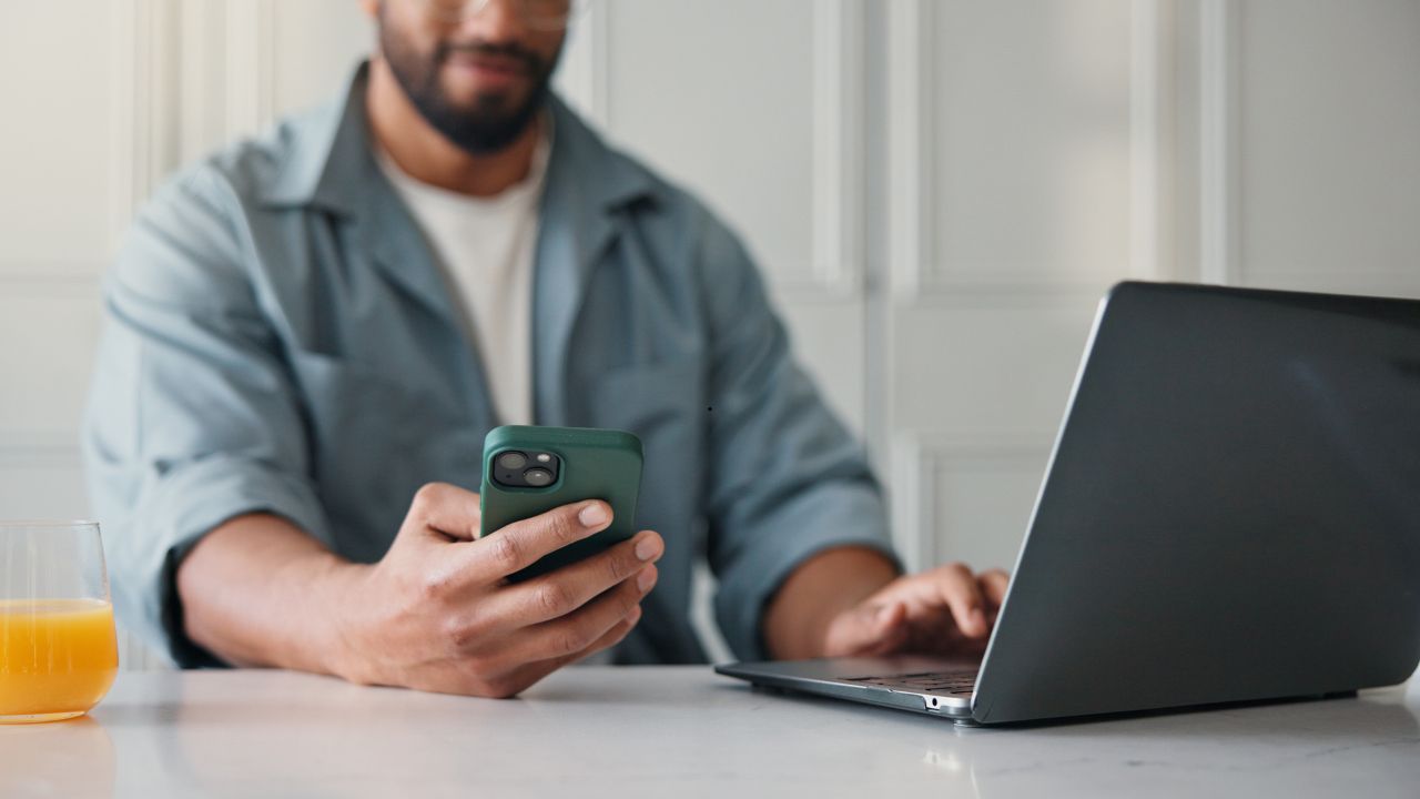 How Businesses Can Hire Freelancers for Web Development and Digital Projects Online