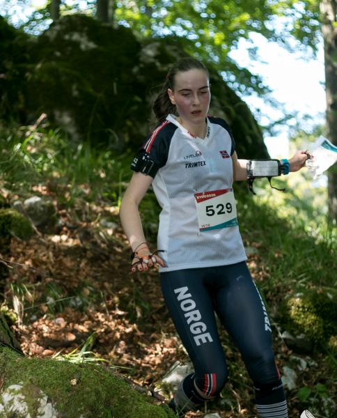 Juniorjentene med 4. plass på stafetten under ungdoms-EM!