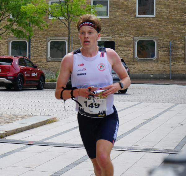 Fenne Ingierd løp inn til 4. plass på junior-VM sprinten!