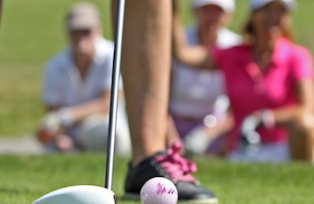 Auksjon til inntekt for Pink cup 25. mai 2019