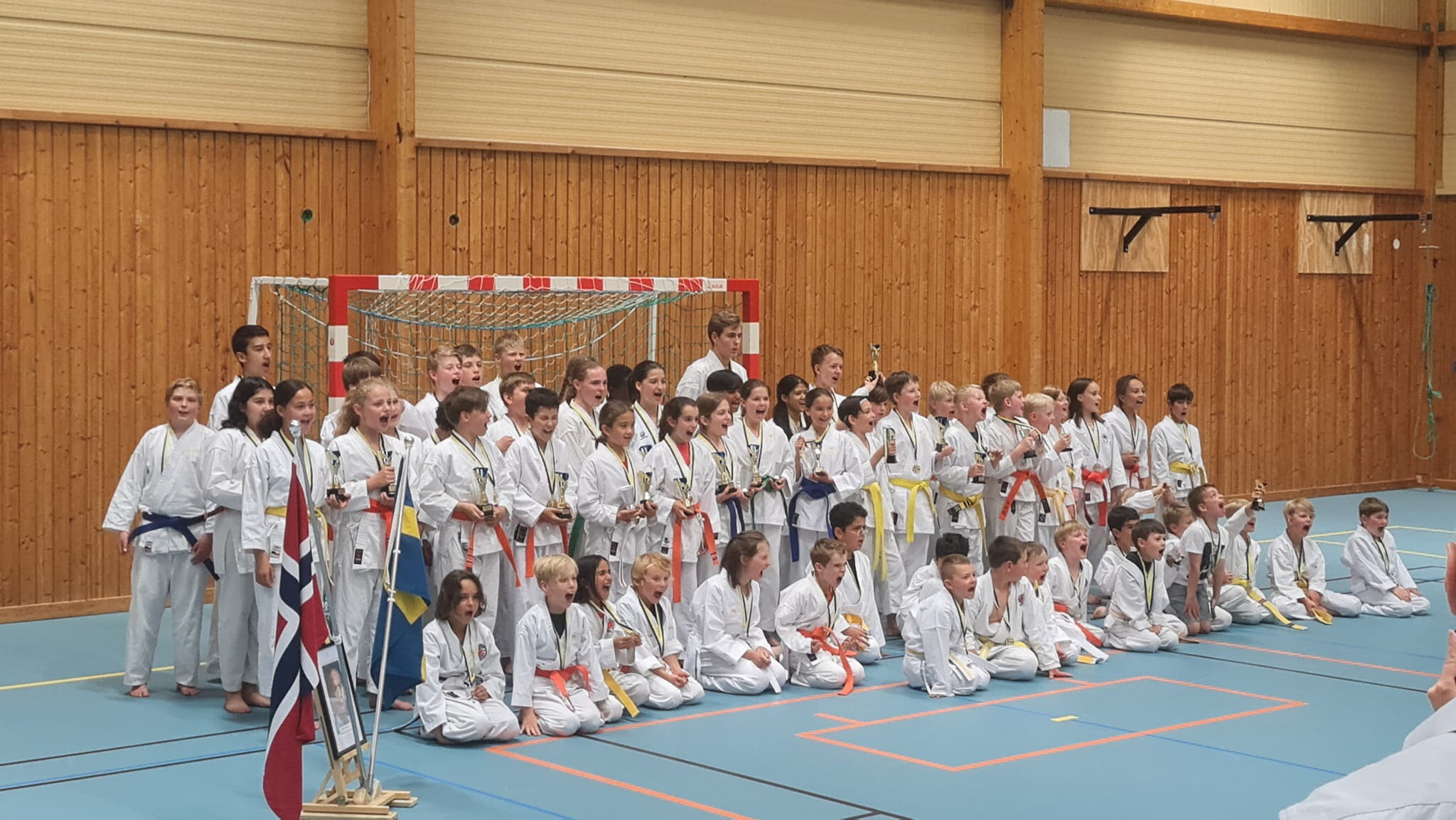 Vellykket karateleir i Sverige