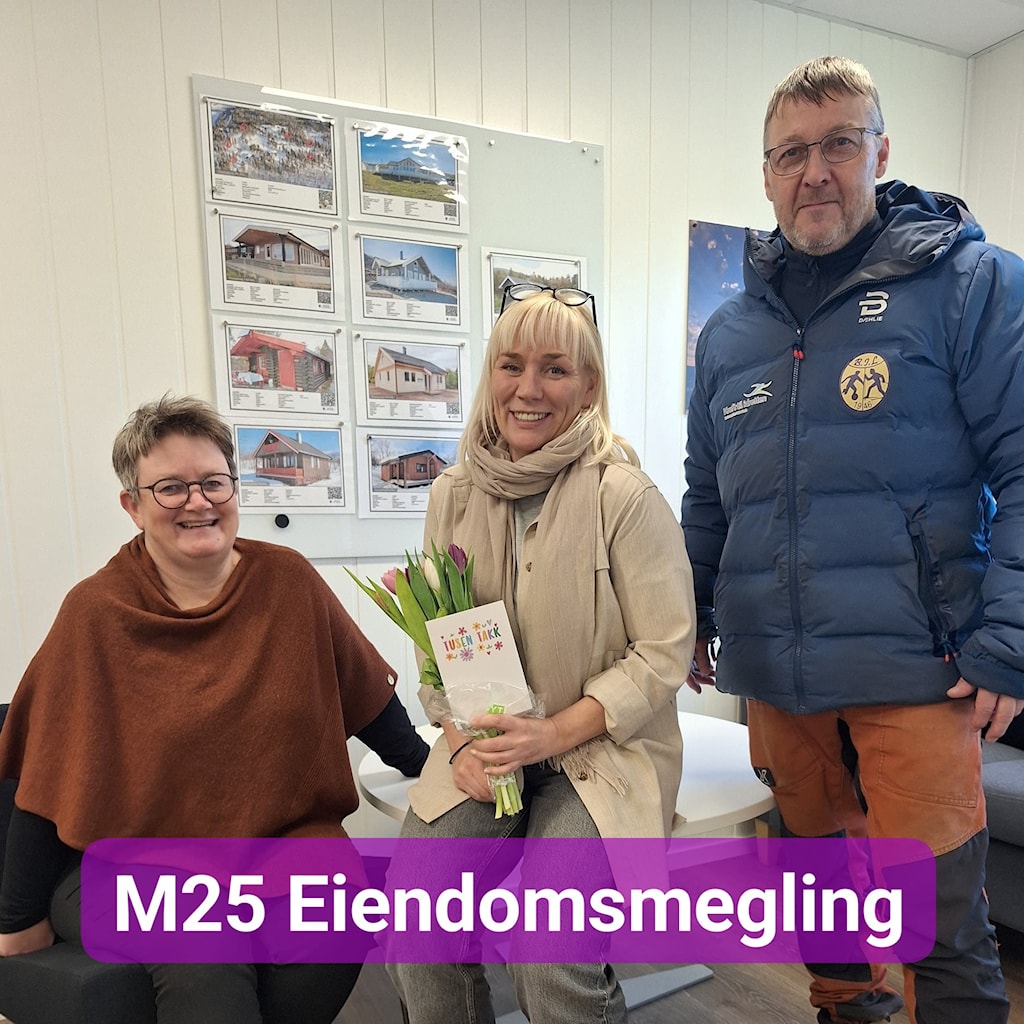 For M25: Anne og Tina. For Billefjord IL: Arnulf Thomassen