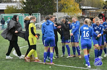 Før avspark: Træff - Tiller