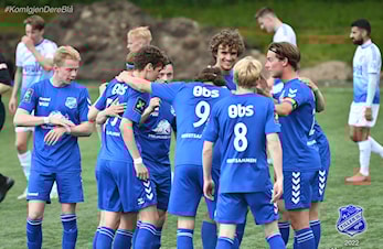 Knepent tap mot serielederen