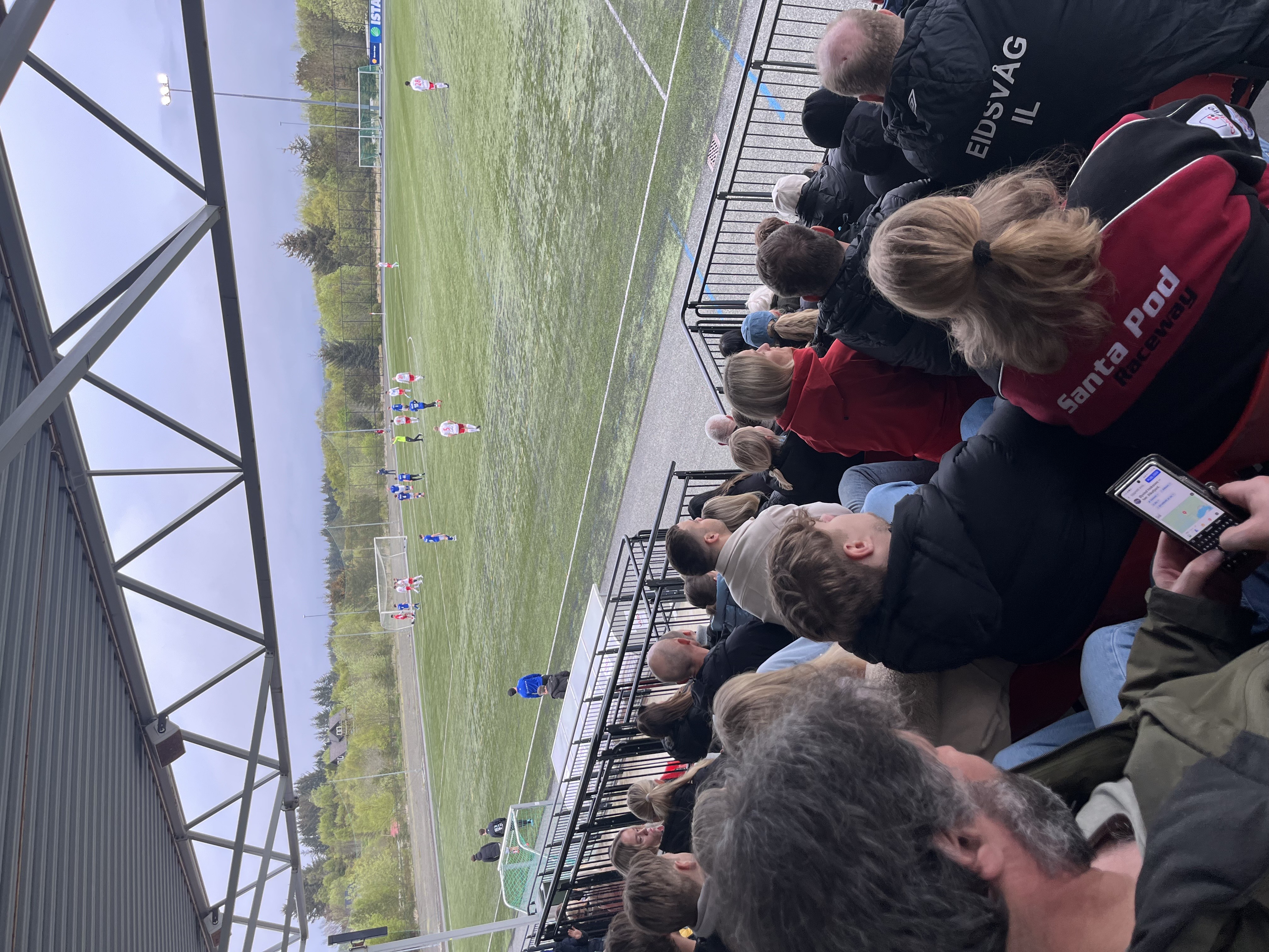 Gossen IL A-lag har hjemmekamp mot Eide 2 . Kampstart kl 19:00 onsdag 22 oktober på Riksfjord Stadion.
