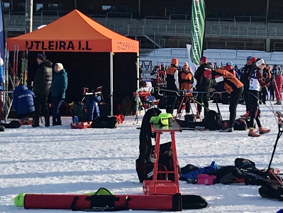 Telt / beach flagg på skirenn