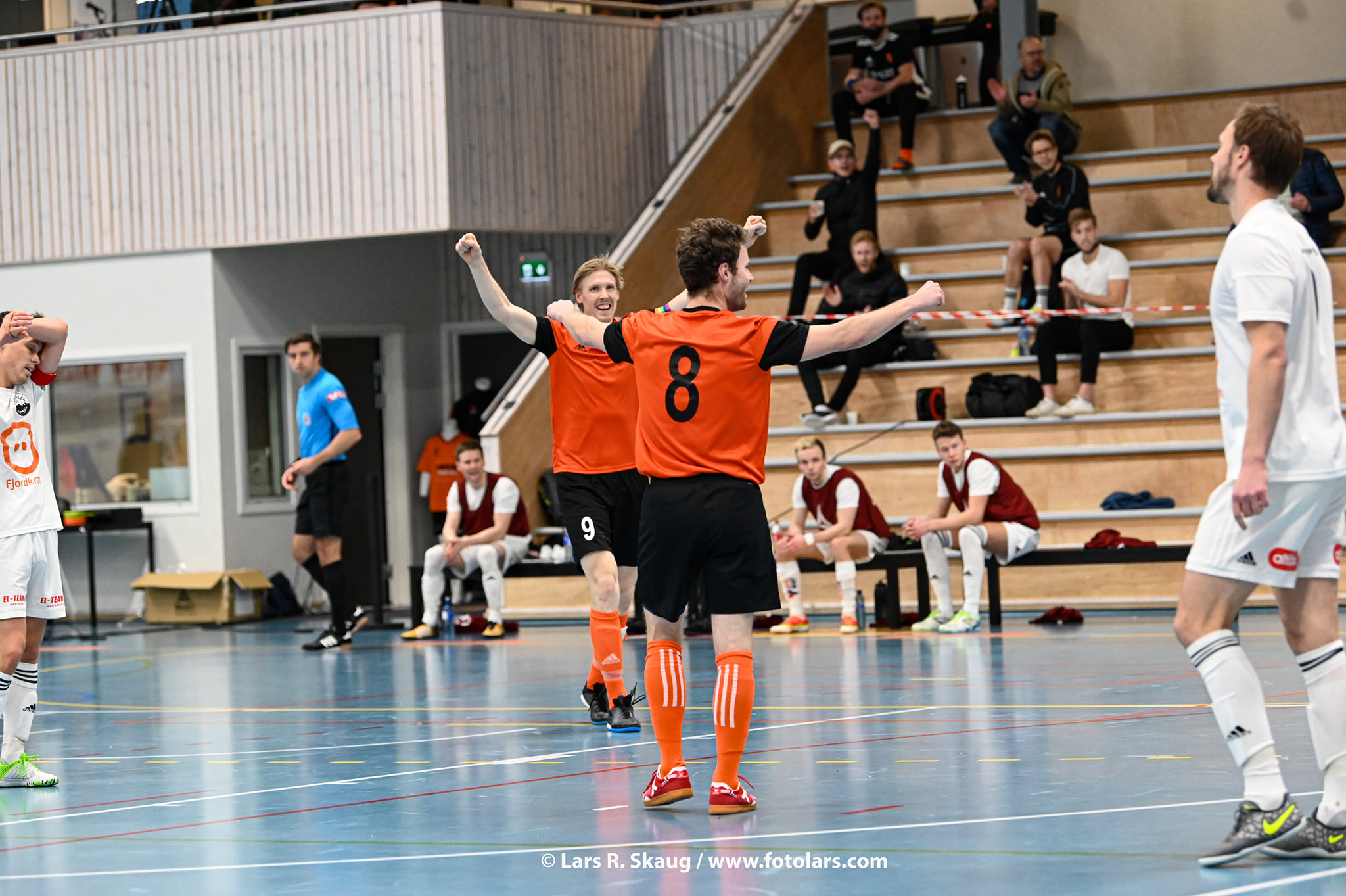 Seier i serieåpningen