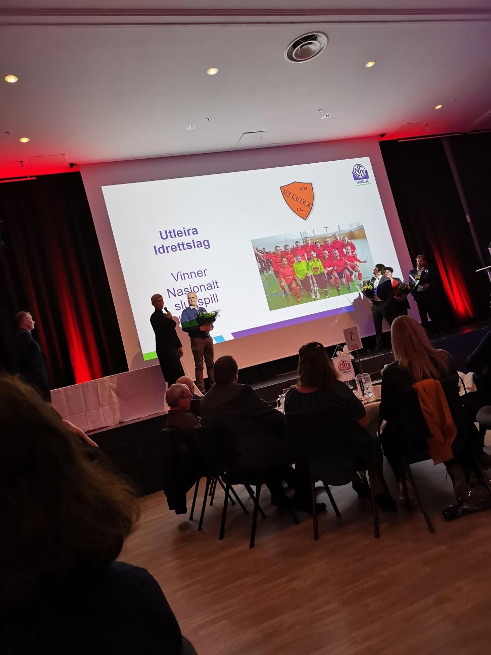 Utleira Futsal Damer ble hedret under fotballkretstinget