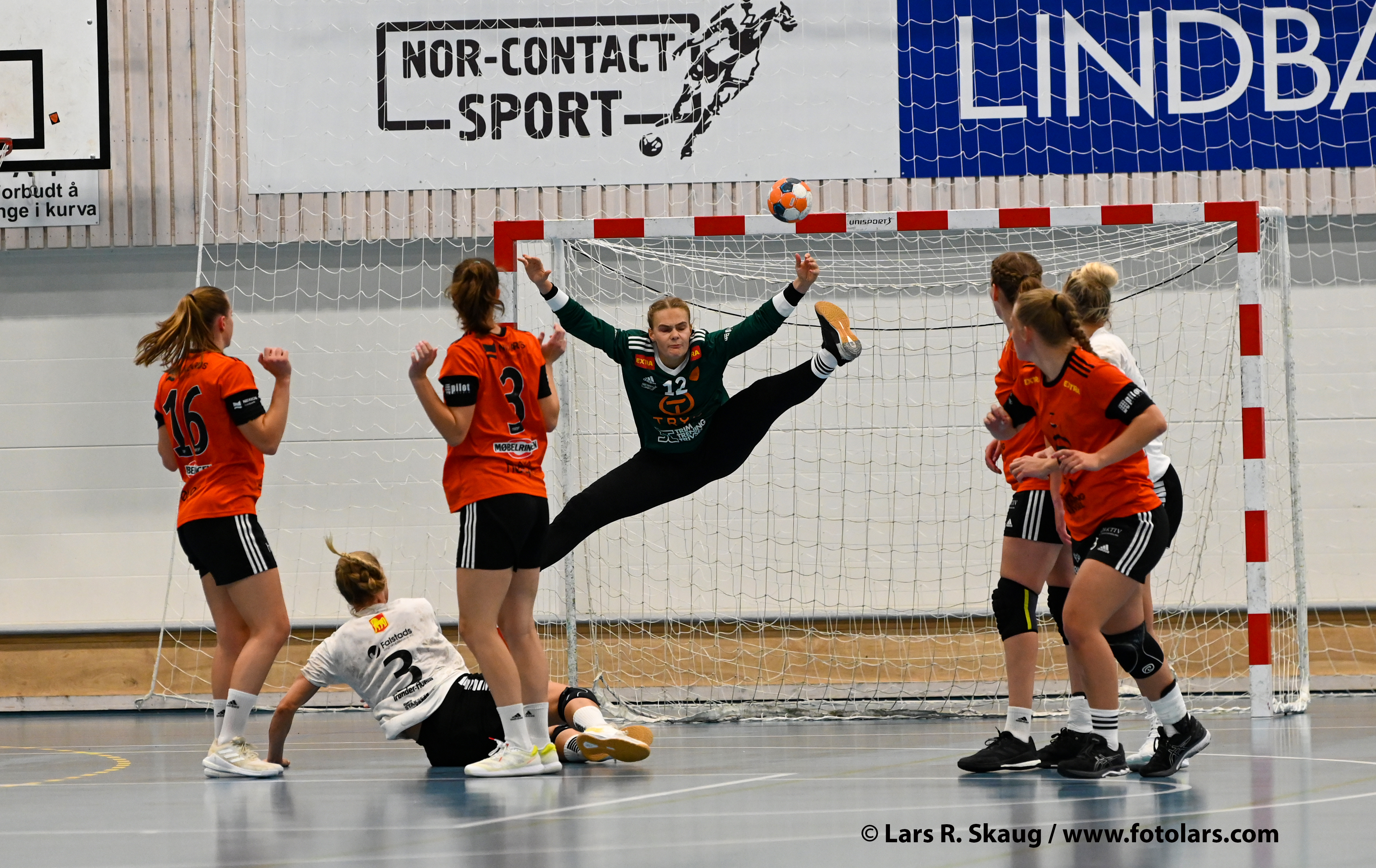 Tiger Ekstra Håndball starter posisjontrening på fredager