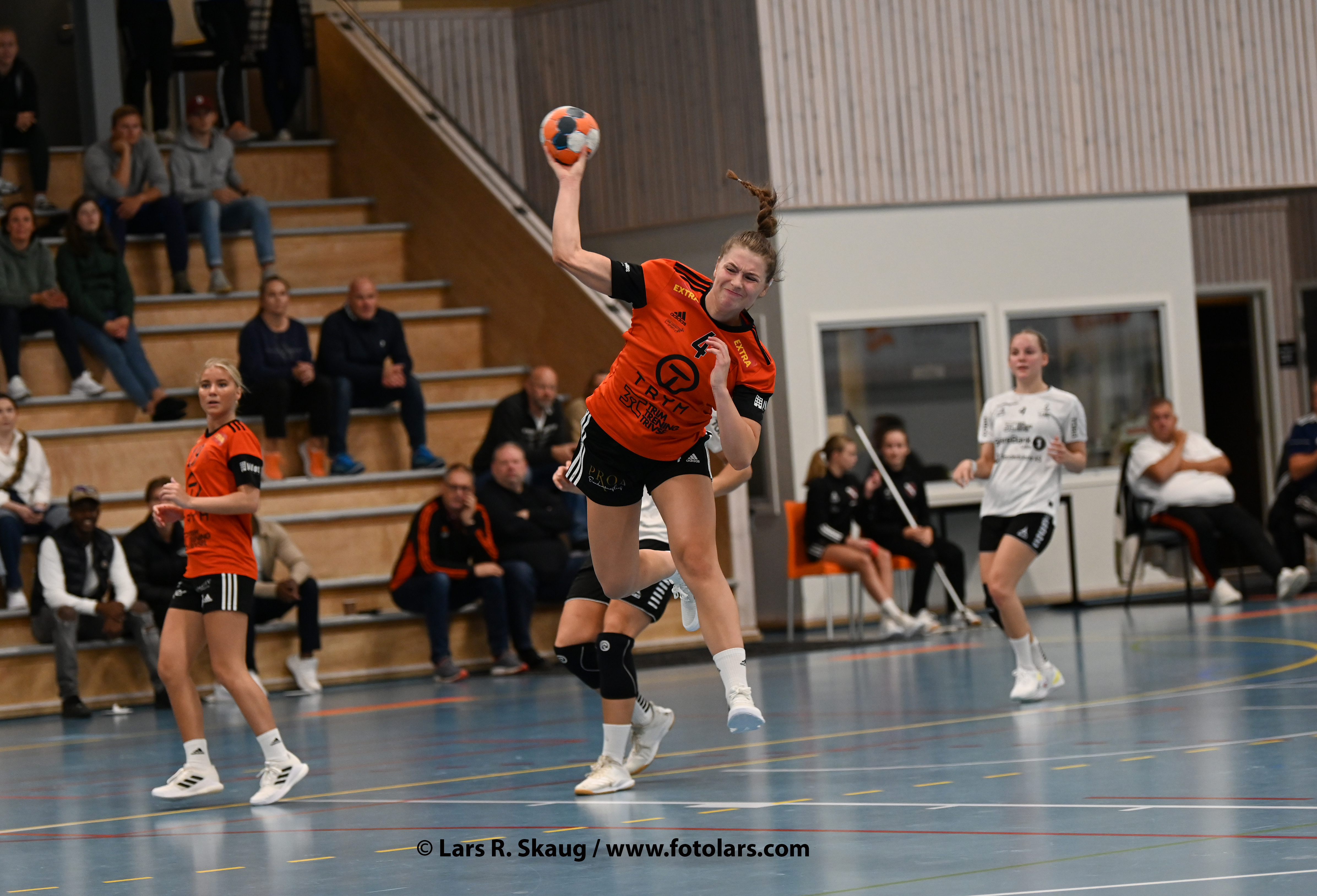 Kanon kamp i topp oppgjør