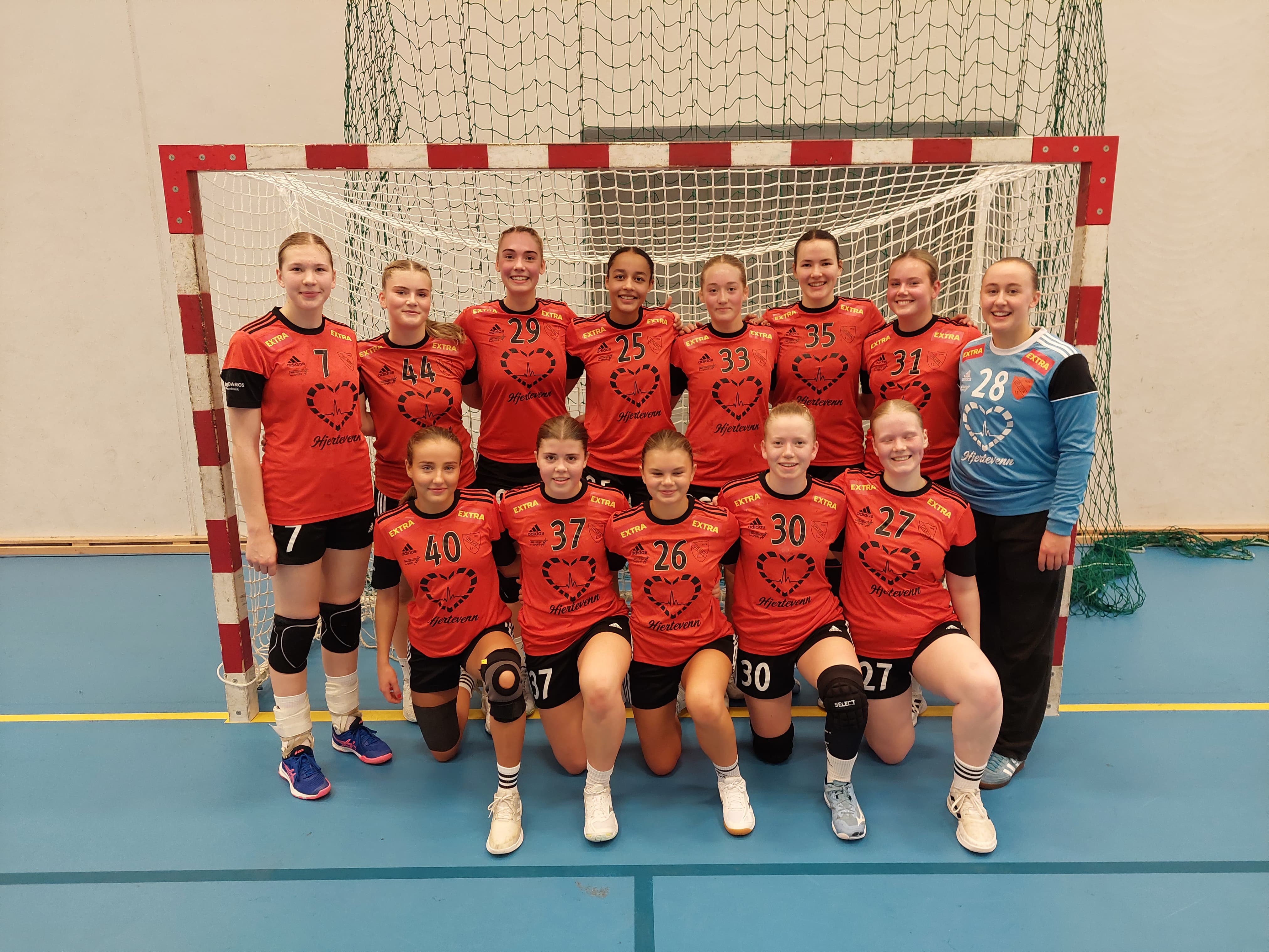 Utleira J18 klare for nasjonalt seriespill i Lerøy