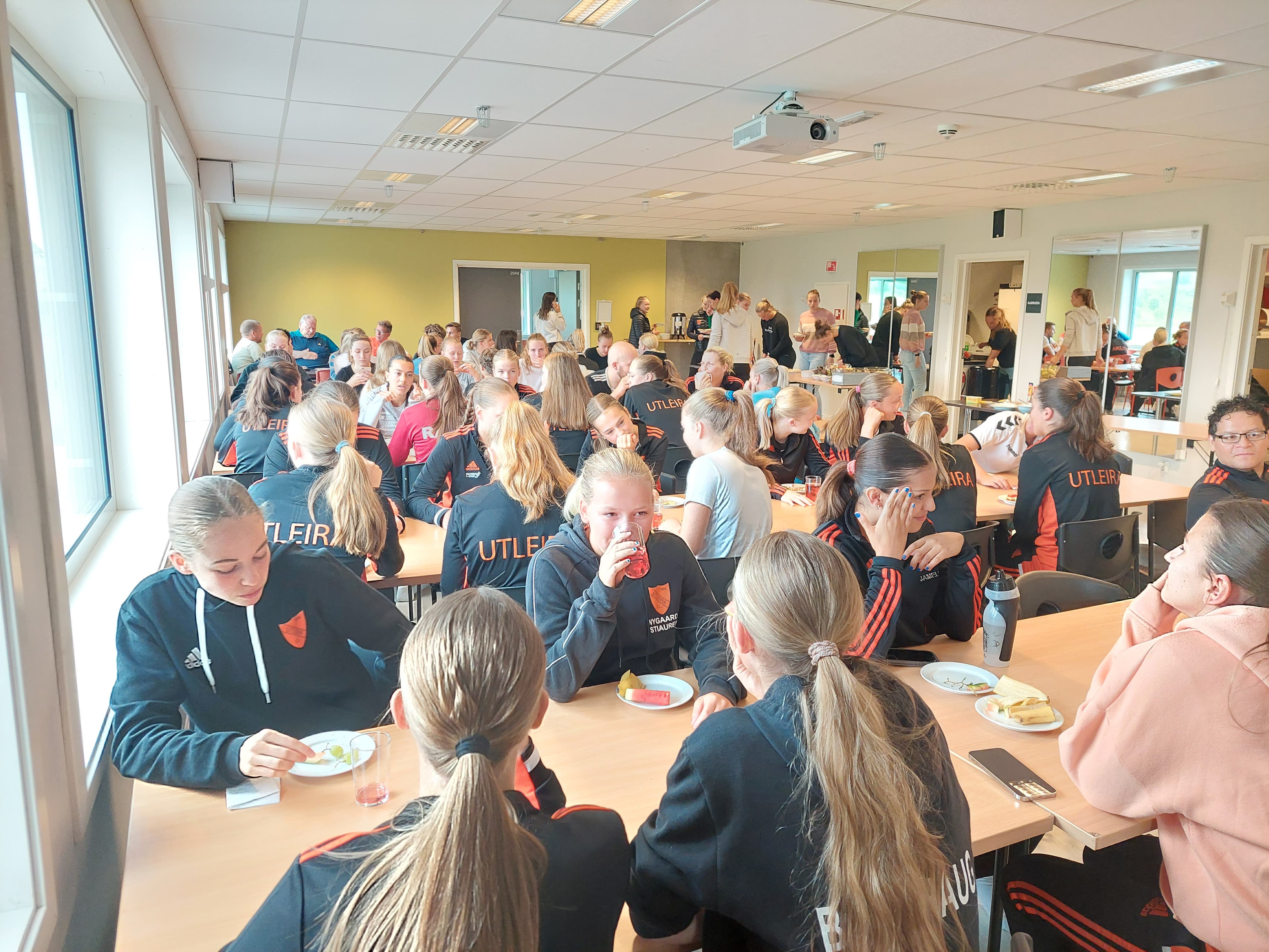 Felles treningshelg for håndball