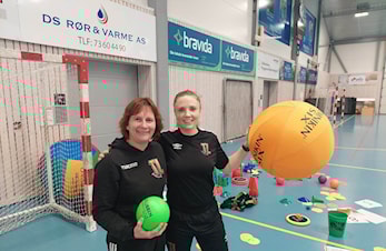 Trivselsleder på besøk i Utleirahallen