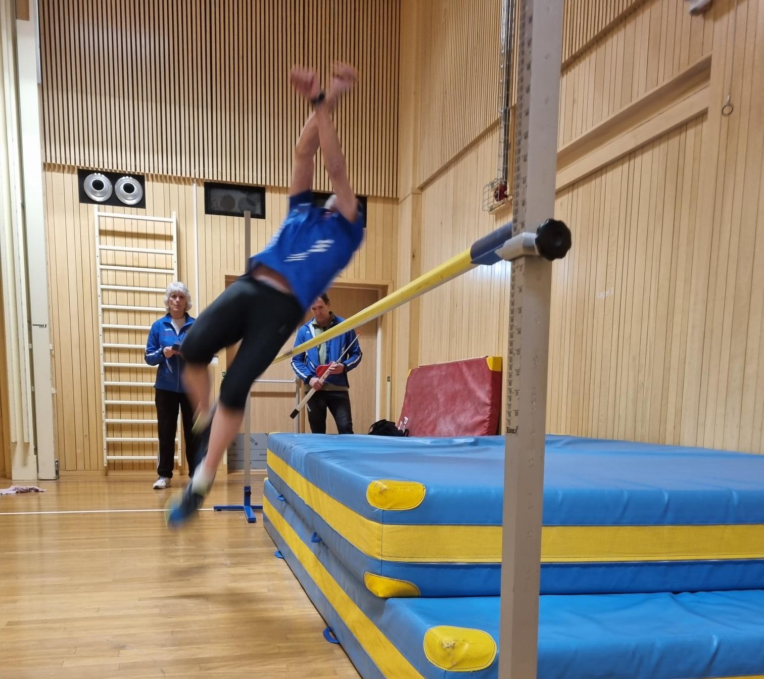 Arnamesterskapet i hopp uten tilløp