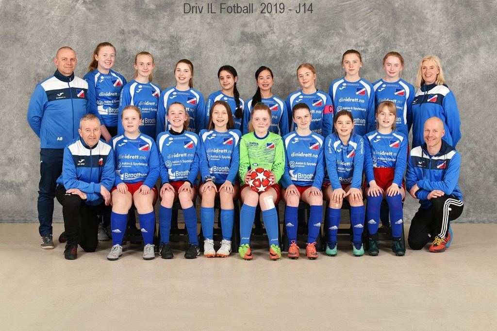 Sterk seier til J14 i KM-serien