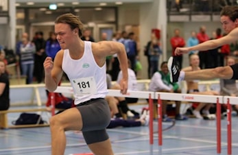 9 medaljer til Hellas-utøver under UM inne 2020.