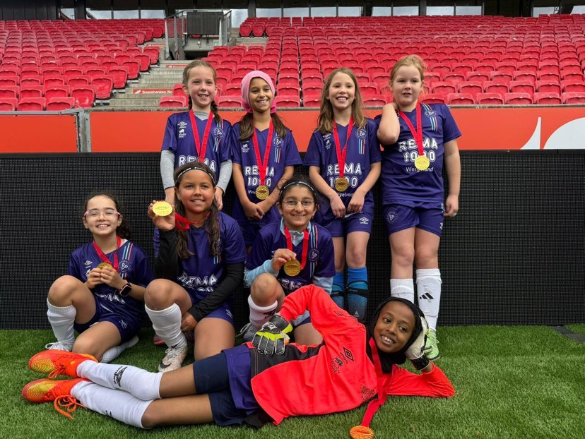 Jentefotballen vokser hos oss!