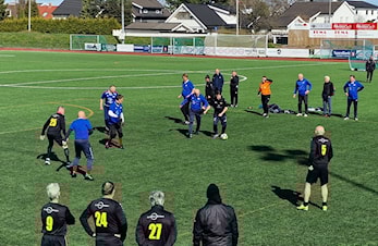 Vil du være med på GÅFOTBALL?