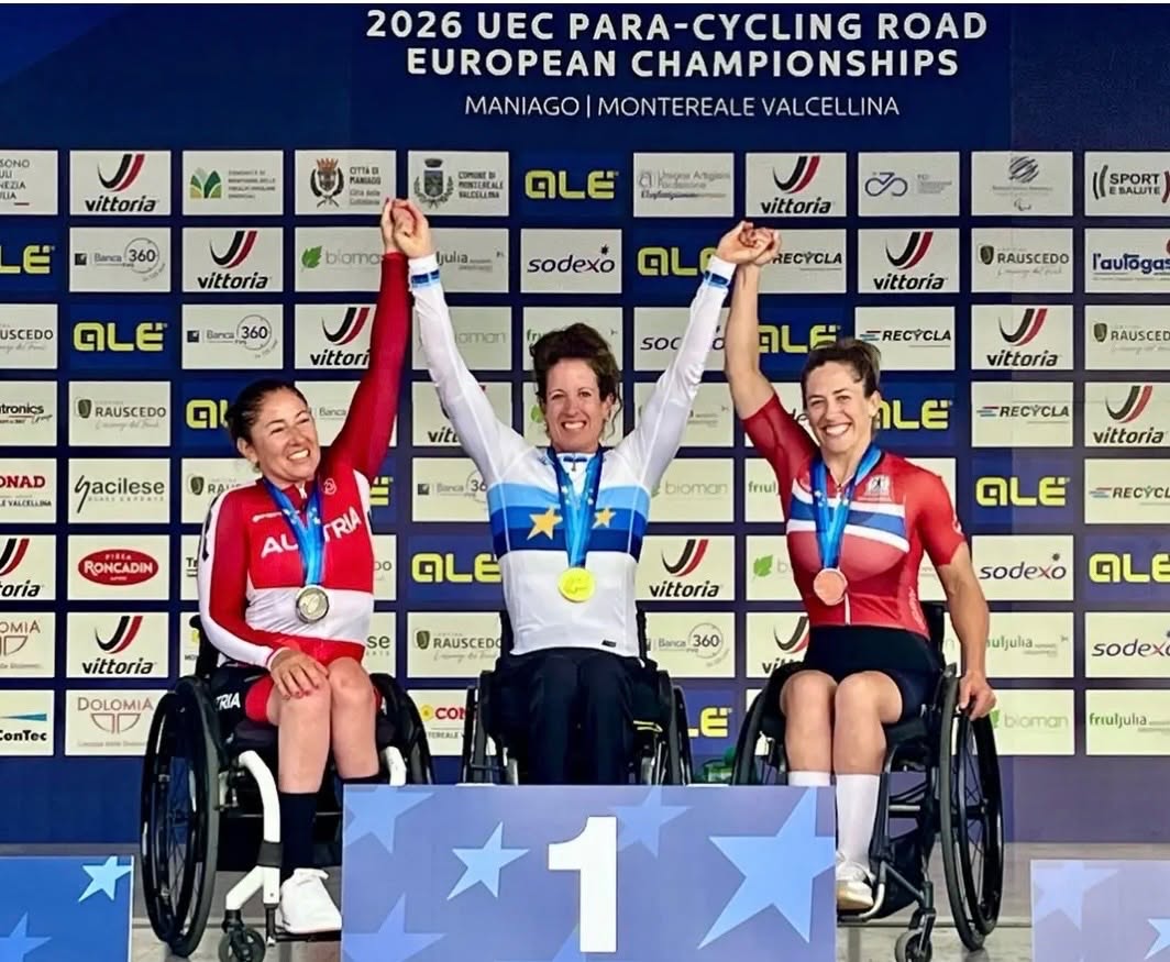 Image for Dobbelt EM Bronse til Suzanna 
