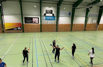 Damelaget ønsker seg flere damer på laget!