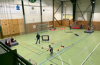 Åpen hall på søndag
