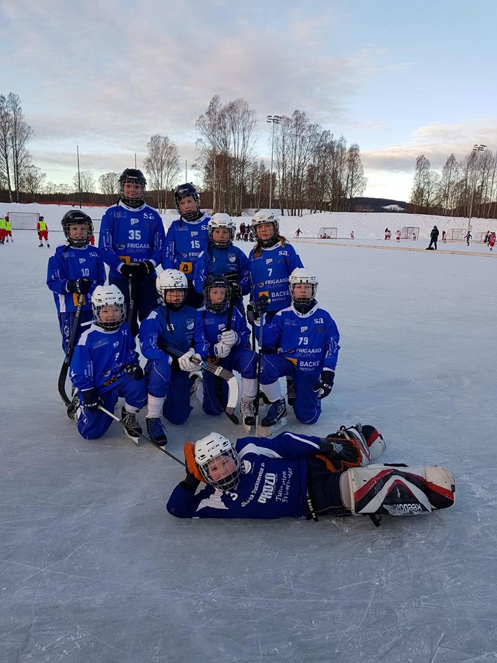SMÅTASSENE PÅ TOKT I HOVEDSTADEN
